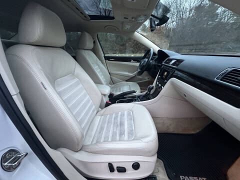 2015 Volkswagen Passat 1.8T SEL Premium