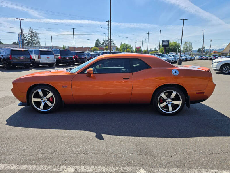 2011 Dodge Challenger SRT8 392