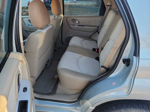 2005 Mercury Mariner