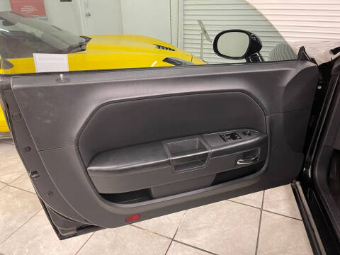 2012 Dodge Challenger SXT