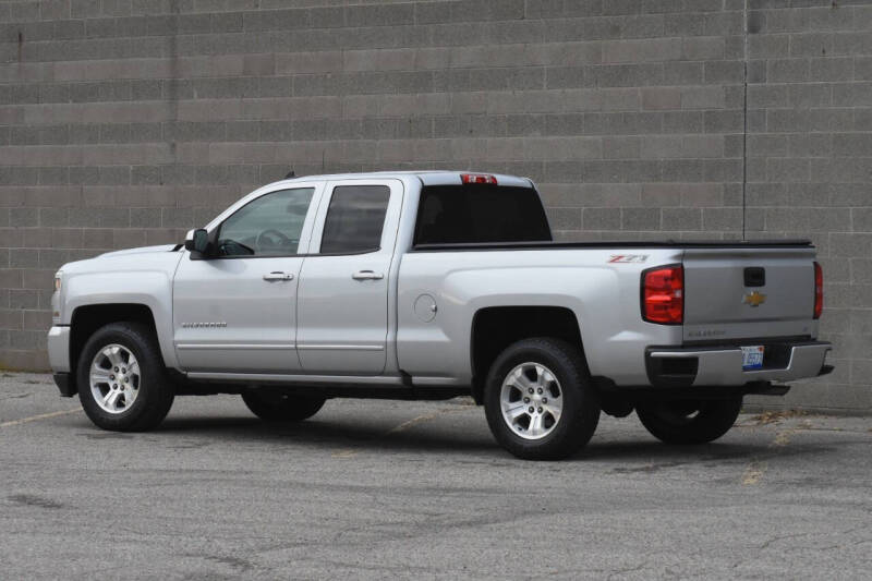 2017 Chevrolet Silverado 1500 LT Z71 photo 10