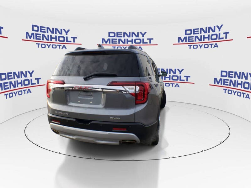 2021 GMC Acadia SLT