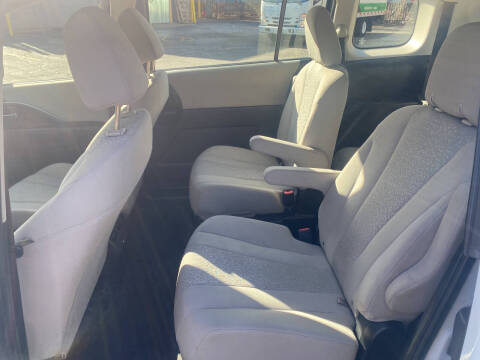 2012 Mazda MAZDA5 Sport