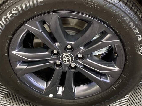 2025 Toyota Sienna XSE 7-Passenger