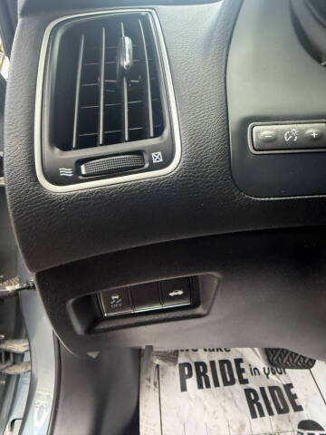 2015 Infiniti Q50 Hybrid Premium