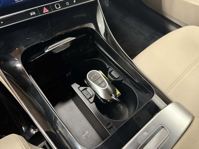 2022 Mercedes-Benz C-Class C 300