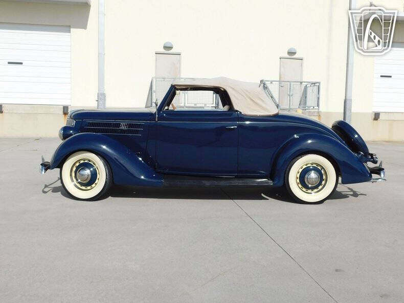 1936 Ford Cabriolet
