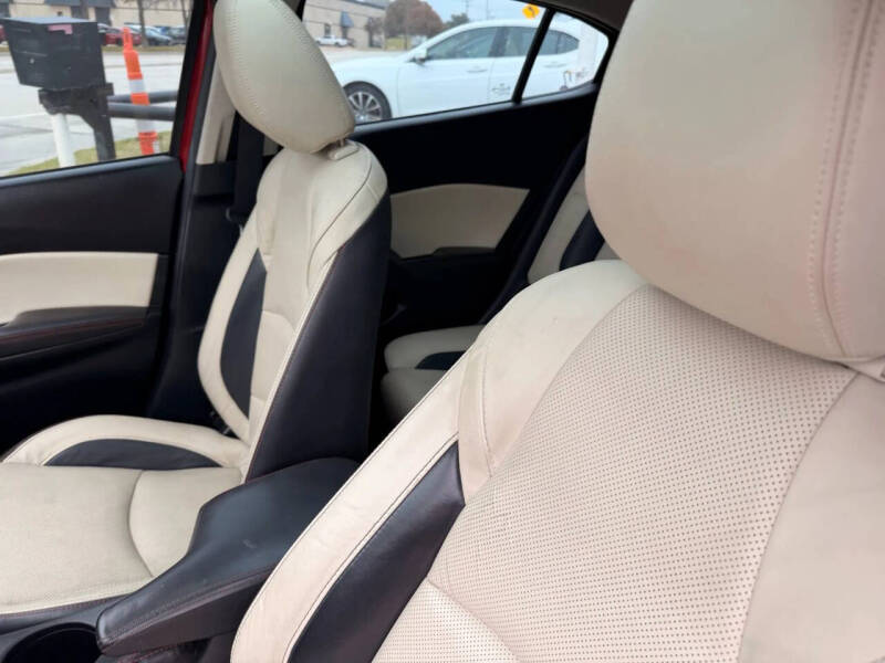 2016 Mazda MAZDA3 s Grand Touring