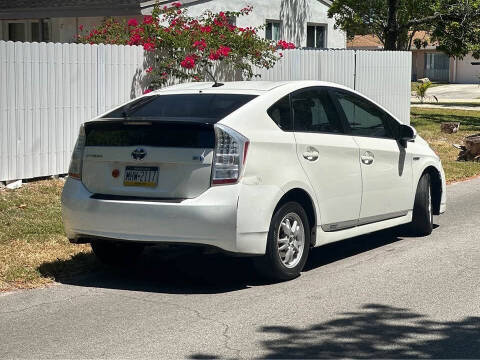 2011 Toyota Prius Five