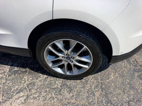 2018 Ford Edge Titanium