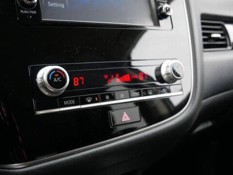 2020 Mitsubishi Outlander ES