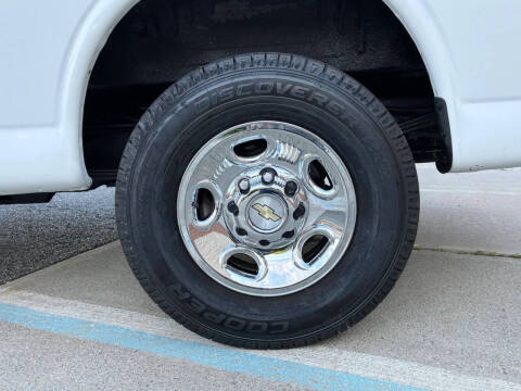 2013 Chevrolet Express 2500