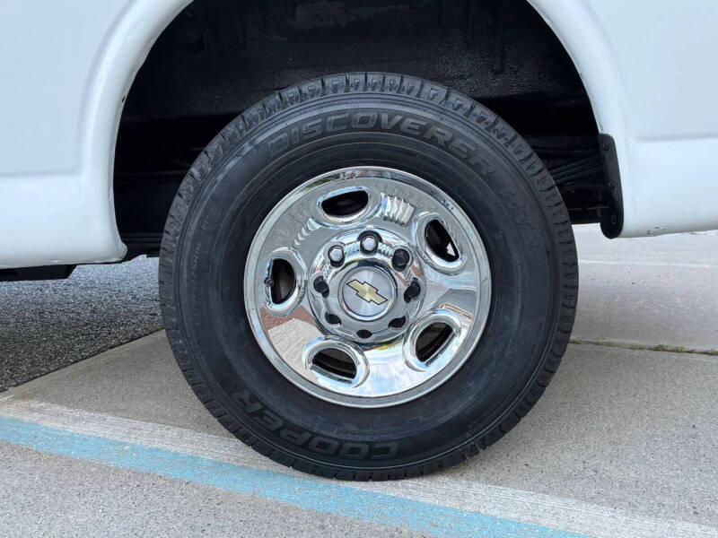 2013 Chevrolet Express 2500