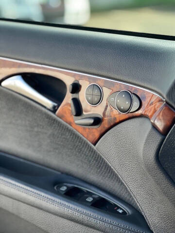 2003 Mercedes-Benz E-Class E 320