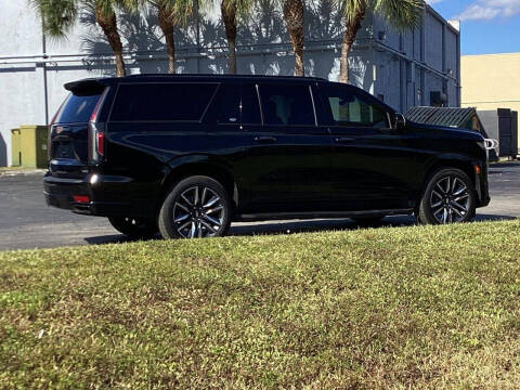 2023 Cadillac Escalade ESV Sport