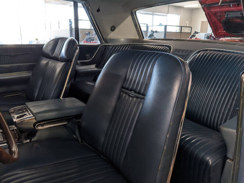 1964 Ford Thunderbird