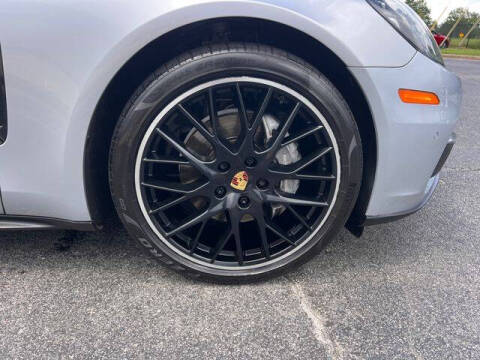 2017 Porsche Panamera