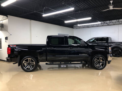 2016 Chevrolet Silverado 1500 for sale at Fox Valley Motorworks in Lake In The Hills IL