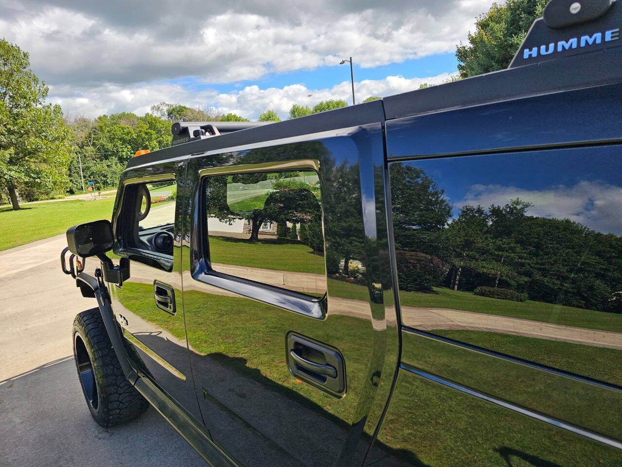 2003 HUMMER H2 60