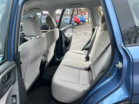 2015 Subaru Forester 2.5i