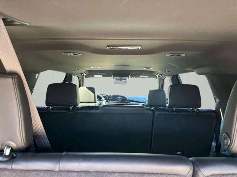 2022 Cadillac Escalade ESV Luxury