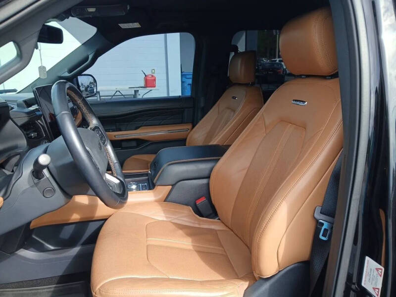 2022 Ford Expedition MAX Platinum