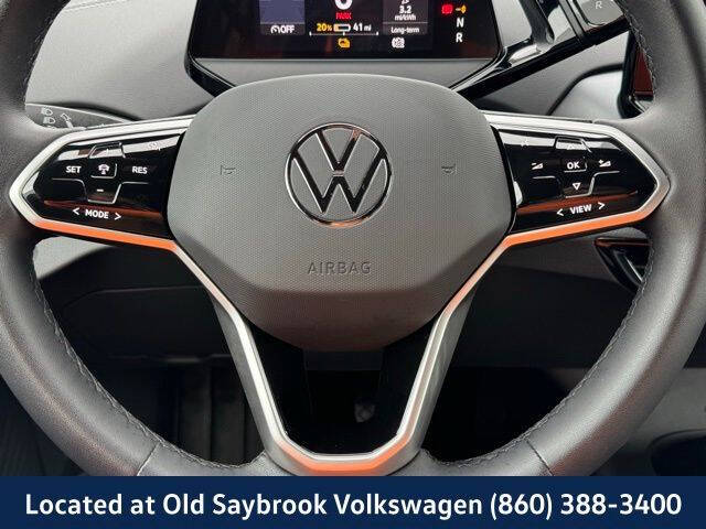 2023 Volkswagen ID.4 Pro