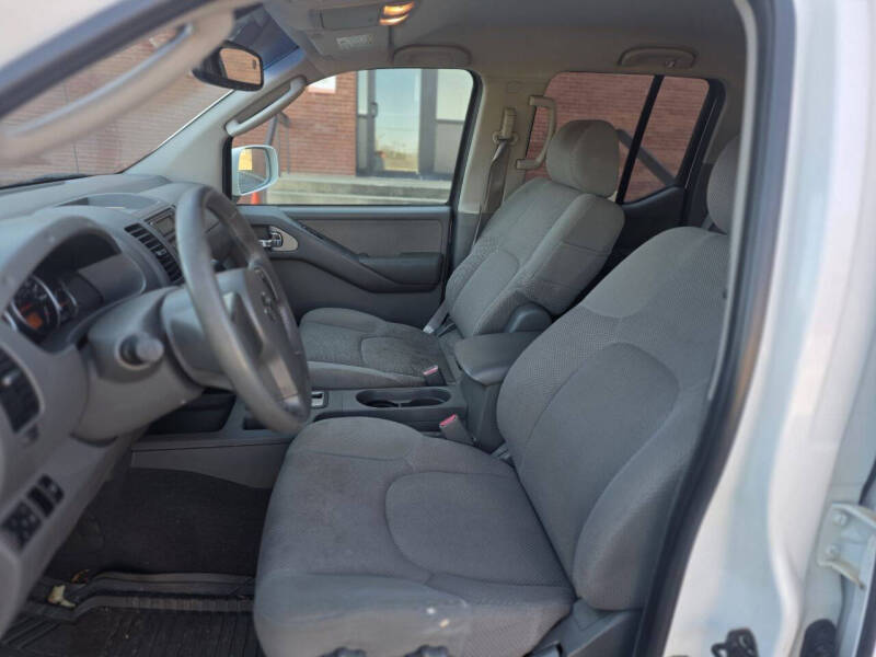 2006 Nissan Frontier SE