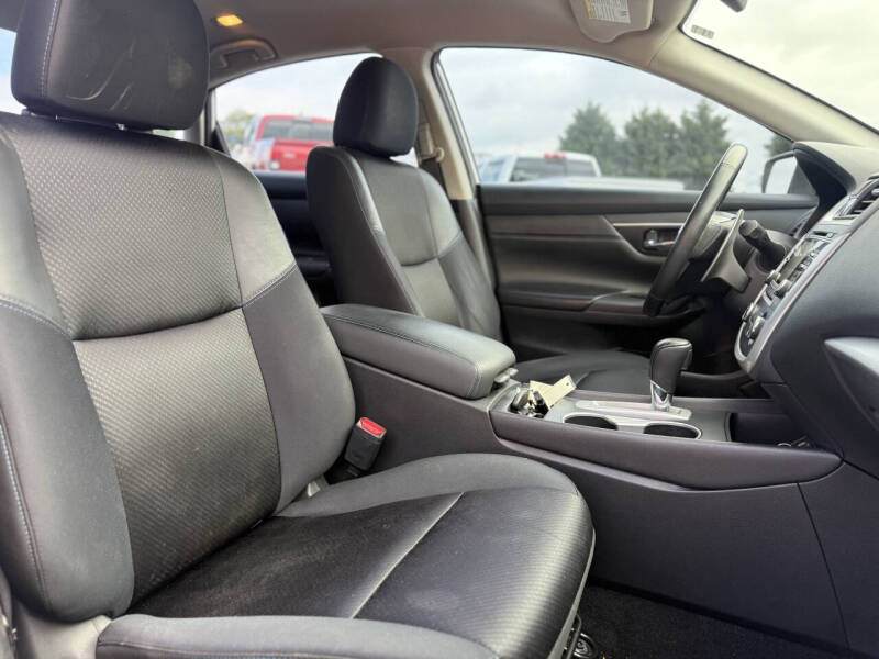 2017 Nissan Altima 2.5 SR