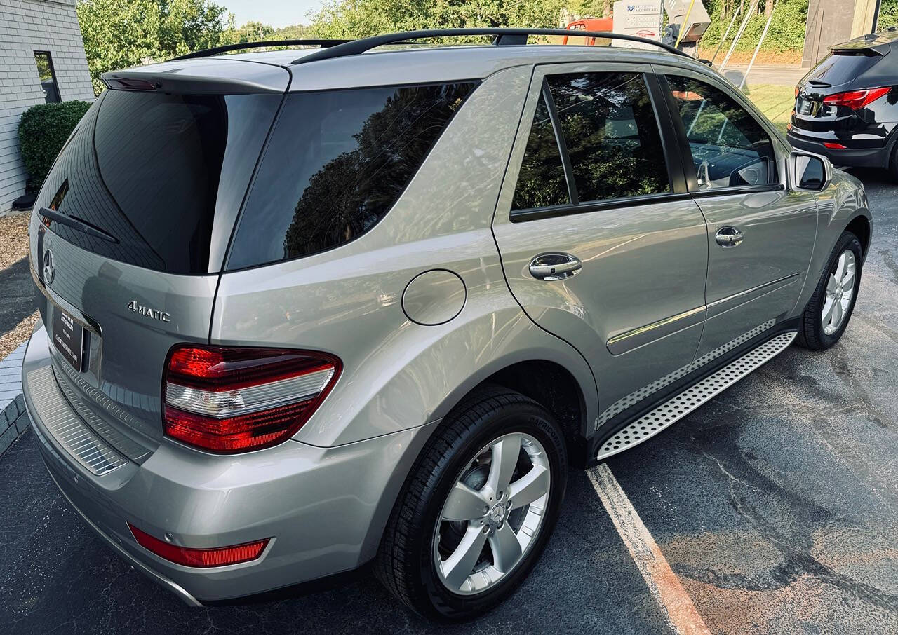 2009 Mercedes-Benz M-Class for sale at Crown Auto Sales in Marietta, GA