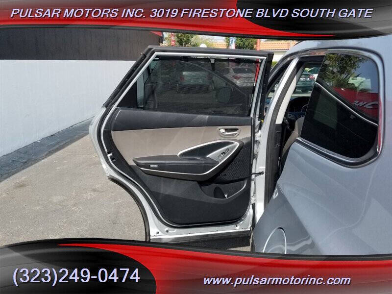 2017 Hyundai Santa Fe SE Ultimate