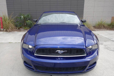 2014 Ford Mustang V6