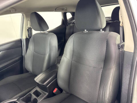 2017 Nissan Rogue Sport SV