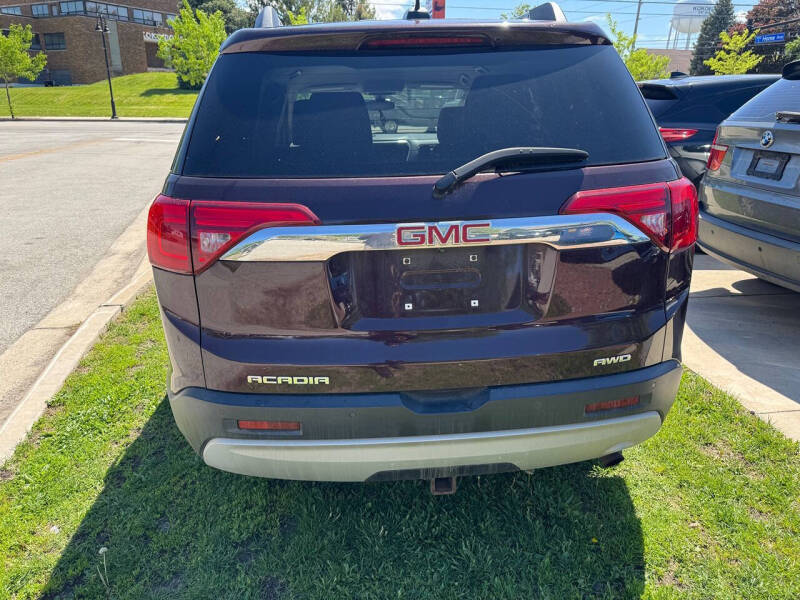 2017 GMC Acadia SLE-2