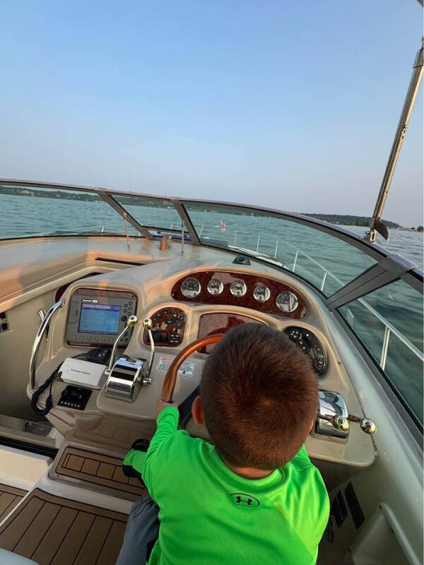 2005 Sea Ray SUNDANCER 340