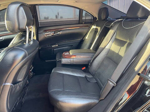 2012 Mercedes-Benz S-Class S 550 4MATIC