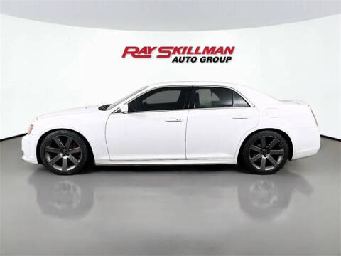 2012 Chrysler 300 SRT8