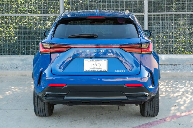 2023 Lexus NX 250 Premium