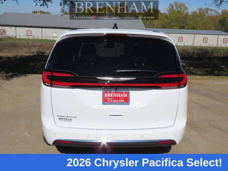 2026 Chrysler Pacifica Select