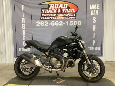 2015 Ducati Monster 821 Dark