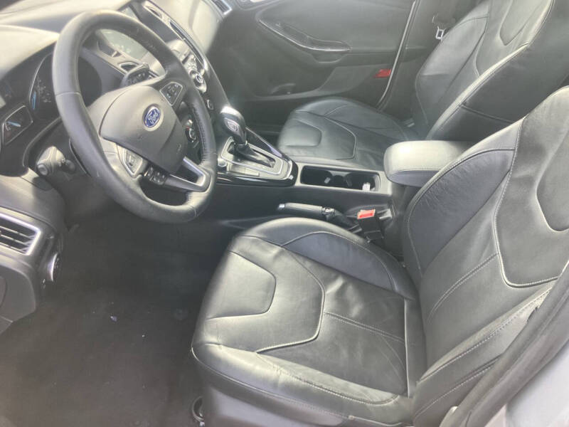 2017 Ford Focus Titanium