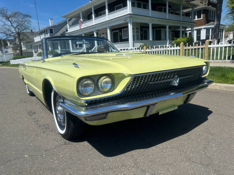 1966 Ford Thunderbird