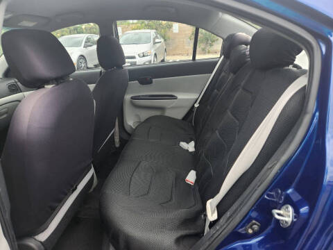 2011 Hyundai Accent GLS