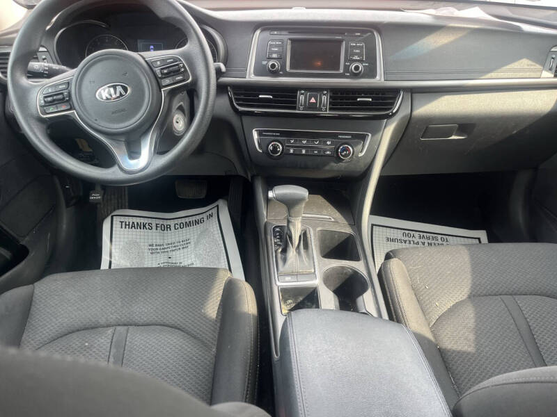 2017 Kia Optima LX