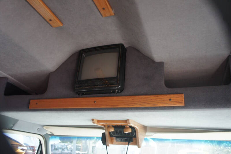 1990 Ford E-Series E-150