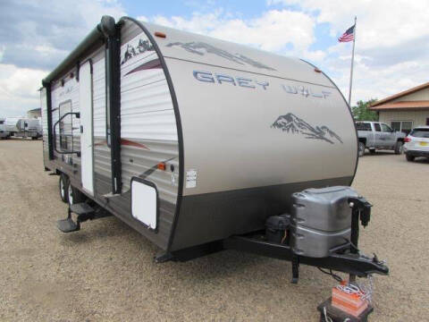 2015 CHEROKEE GREY WOLF