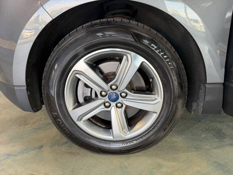 2021 Ford Edge SEL