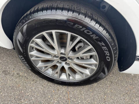 2025 Genesis GV80 2.5T Standard