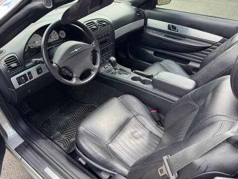 2004 Ford Thunderbird Deluxe