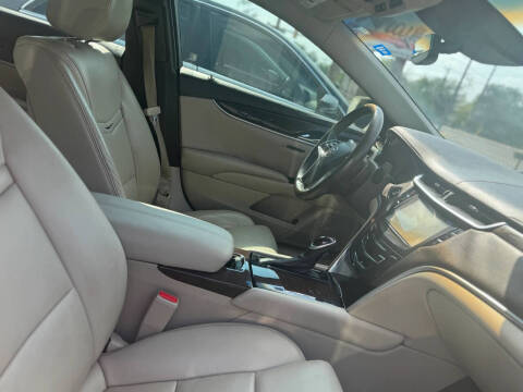 2015 Cadillac XTS Luxury